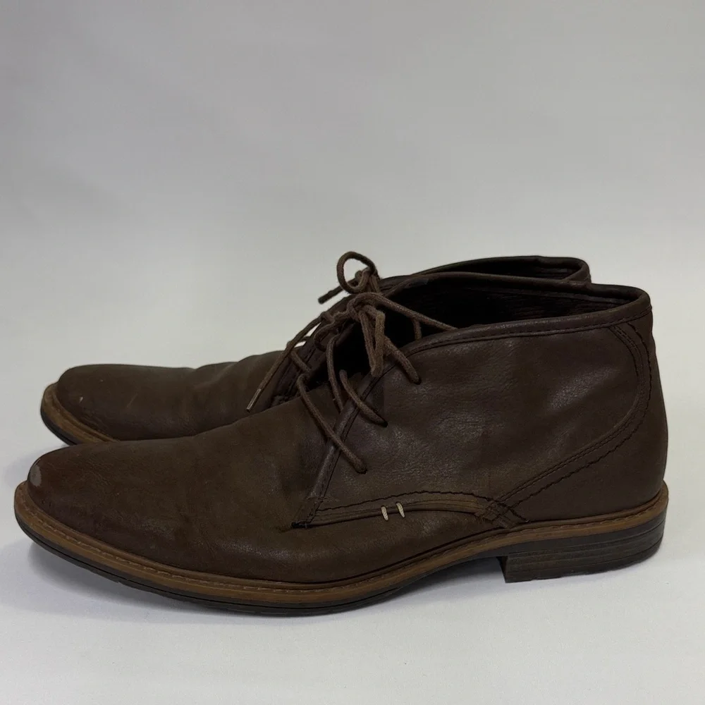 Men's Premium Leather Chukka Boots in Rich Brown